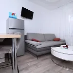 Flamingo 公寓