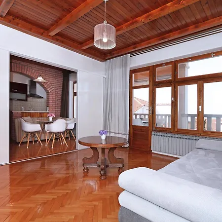 Apartament Flamingo *